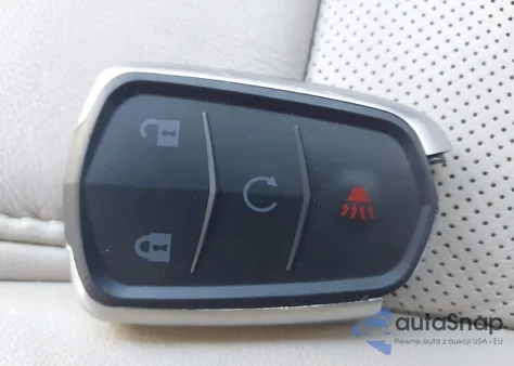 2018 Cadillac Xts Luxury from USA, damaged, VIN 2G61M5S32J9135360